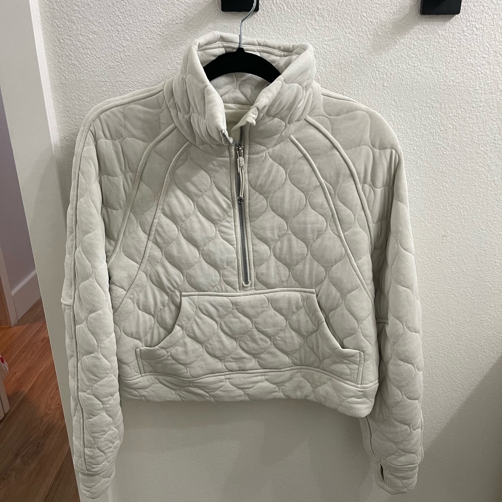 WUC lululemon pullover